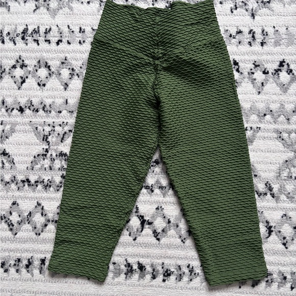 Booty by Brabants Cropped Croco Leggings - Picture 2 of 7